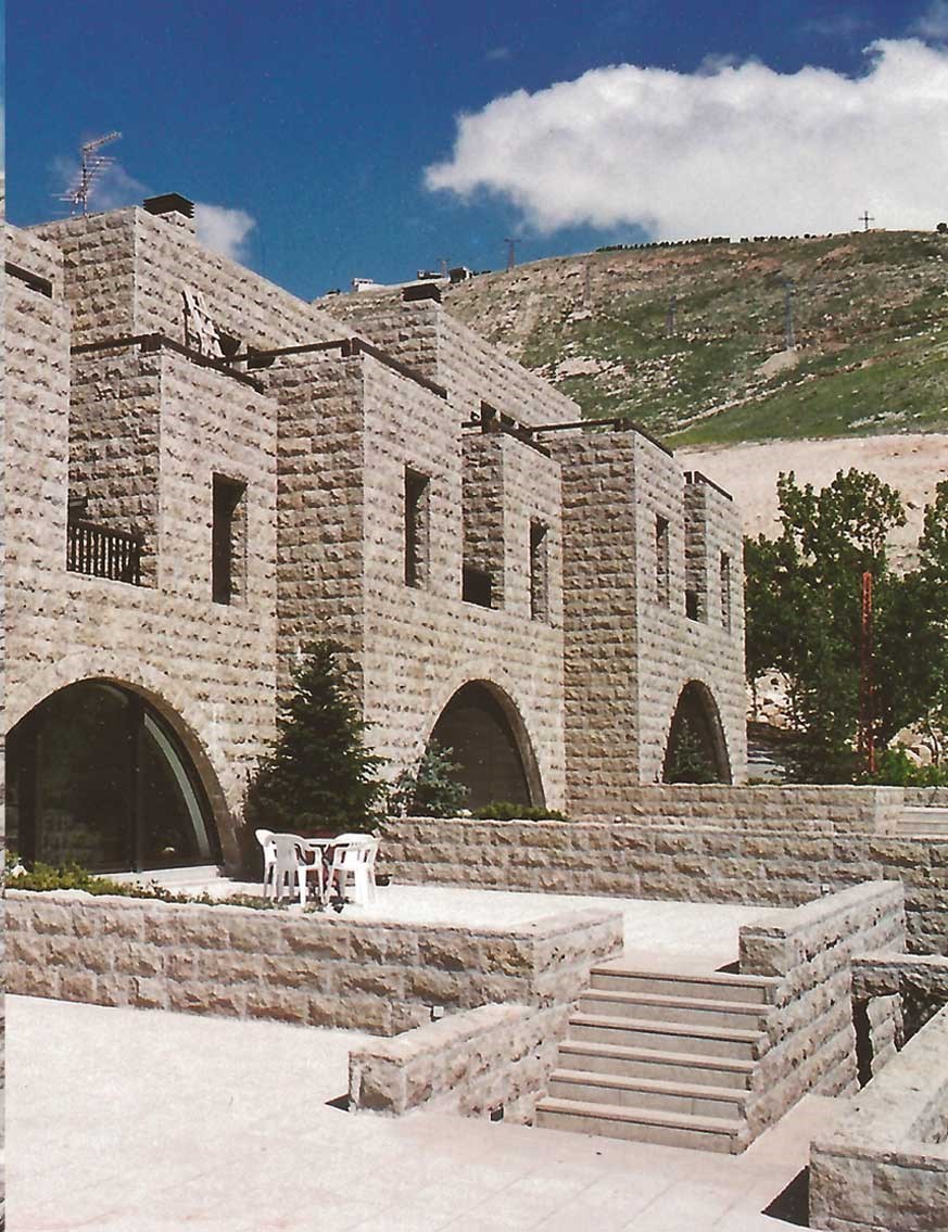 Abou Jaoude Complexe - Faqra