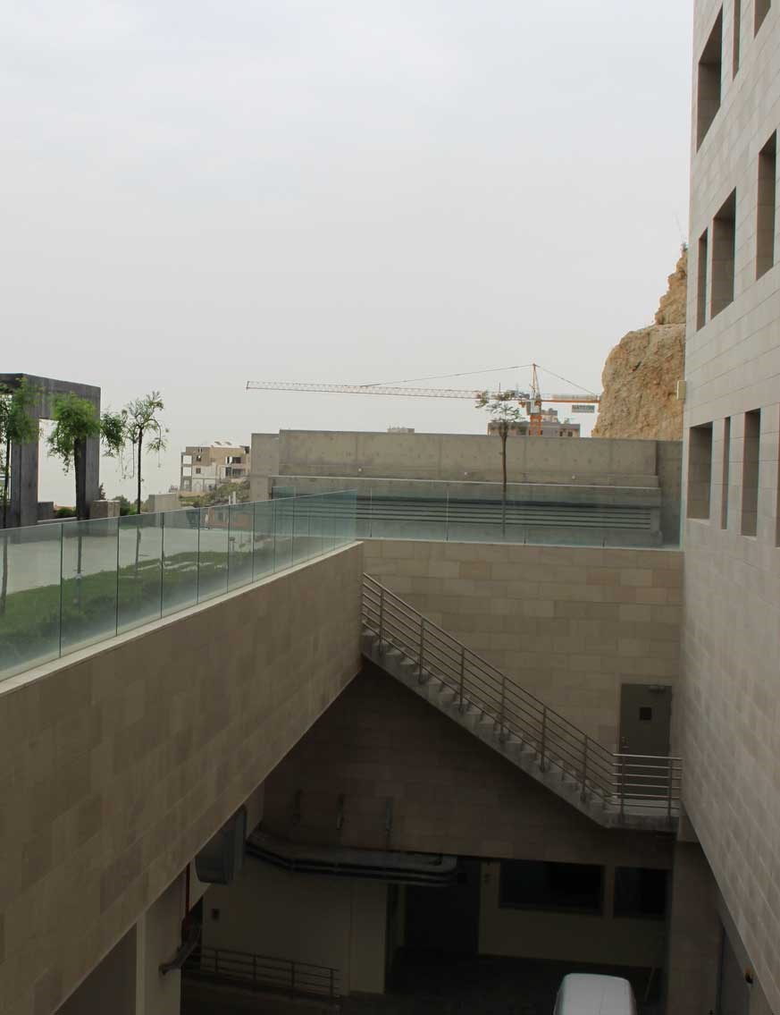 LAU Engineering Labs and Workshops